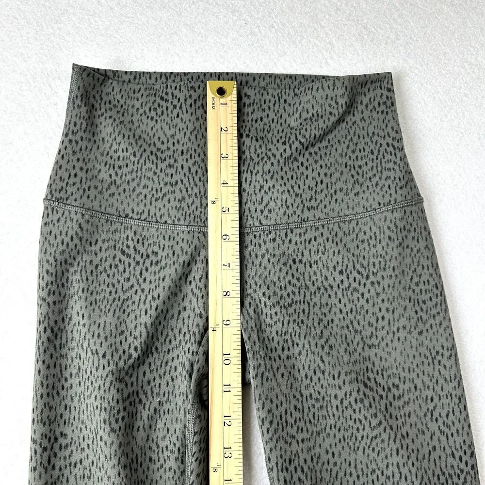 Lululemon‎ Leggings Sz 6 (No Tag) Gray Wunder Under Crop Roll Down Dottie Dash
